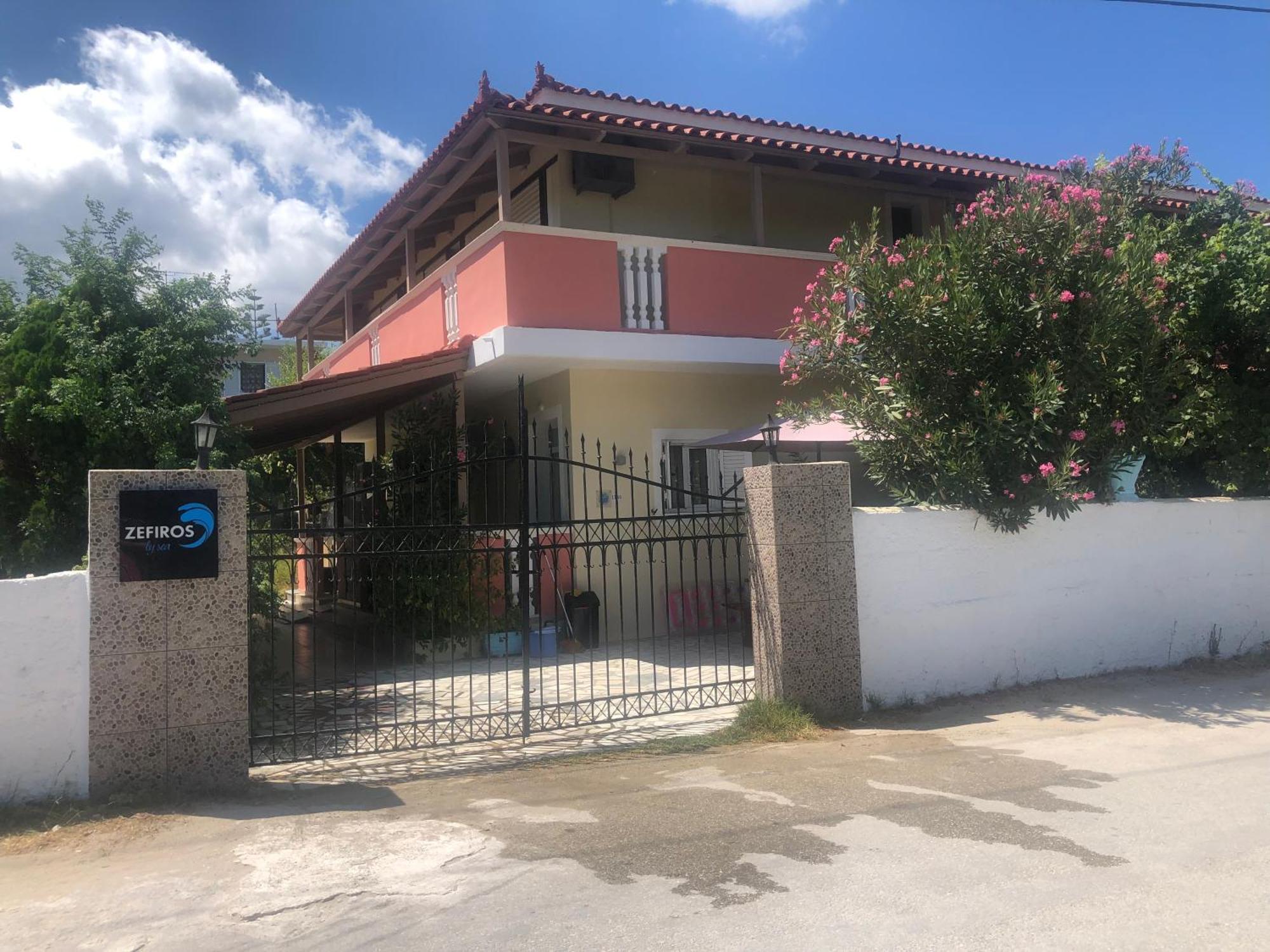 Zefiros By Sea Apartment Laganas Luaran gambar