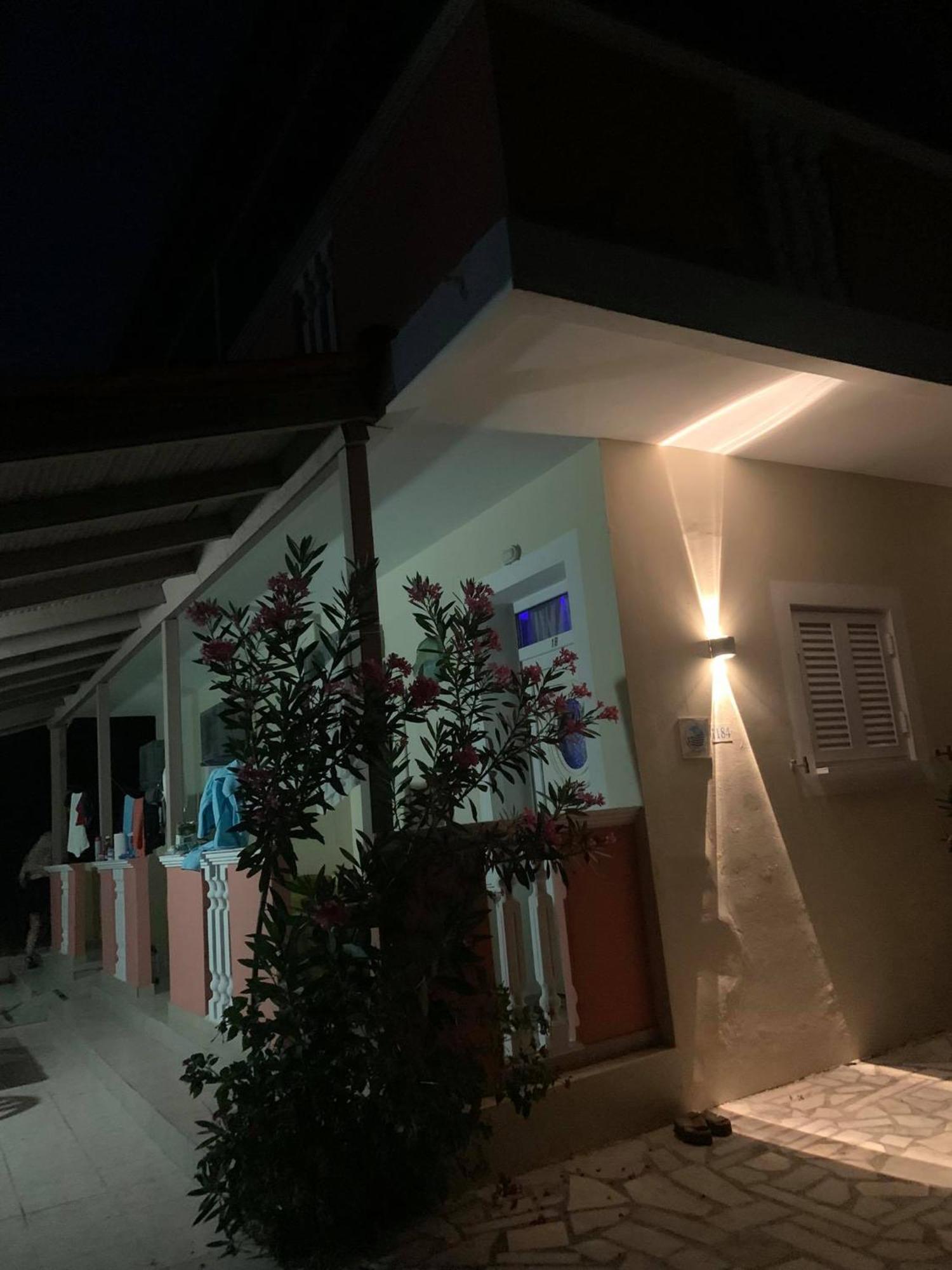 Zefiros By Sea Apartment Laganas Luaran gambar